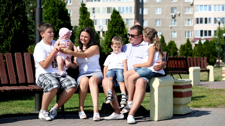 Мам и пап закошмарили ювеналкой: 500 тыс. российских родителей каждый год получают статью