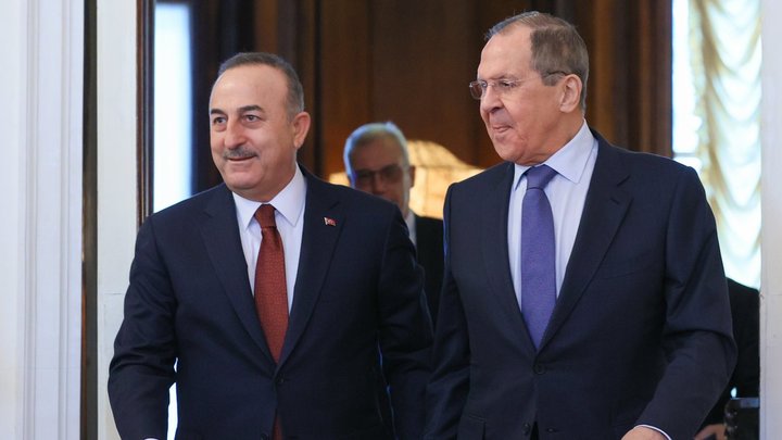 Зерновую сделку восстановят? О чём договорились Лавров и Чавушоглу