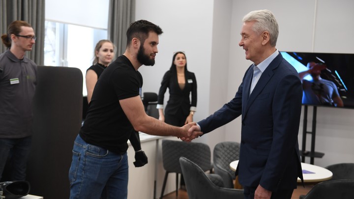 Единый центр поддержки участников СВО разрешил уже 95% вопросов москвичей