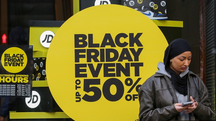 Чёрная пятница в США грозит разорить американцев