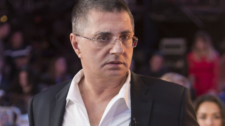 Экс-кремлёвский врач назвал три обязательные прививки для пожилых