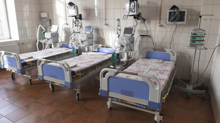 Больным коронавирусом в Санкт-Петербурге стали реже отказывать в больничных койках