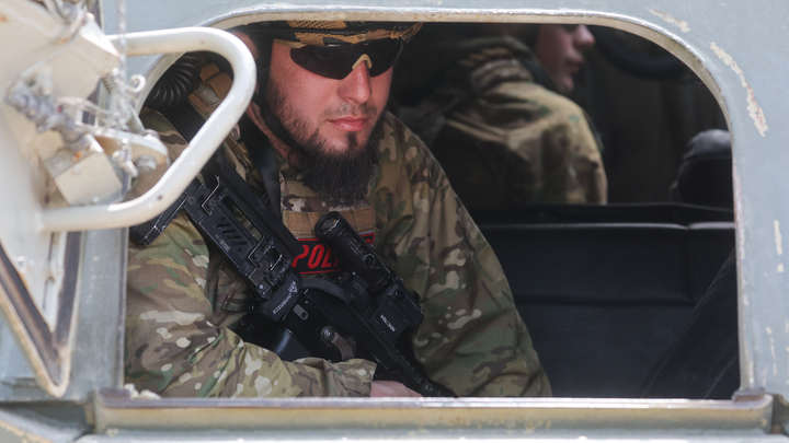 Рожин показал загадочное военное изделие: На СВО заметили самоходную ванну