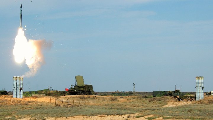 Самолёты НАТО спровоцировали С-400 в Крыму: хитрость альянса раскрыл источник