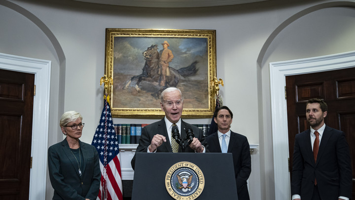 Госдеп признал давление на Сербию и Косово