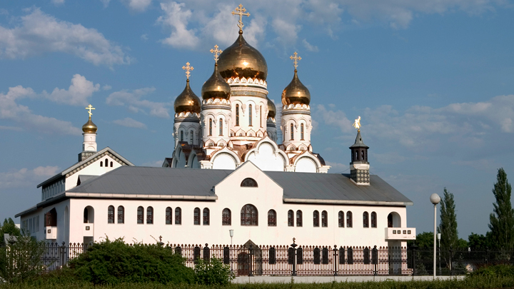 Как православные храмы преобразили целый город