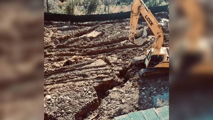 В Сочи стройка грозит обрушением трёх многоквартирных домов