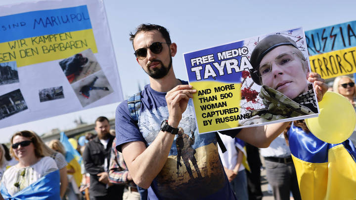 Неонацистка Тайра после обмена из ДНР дала интервью CNN