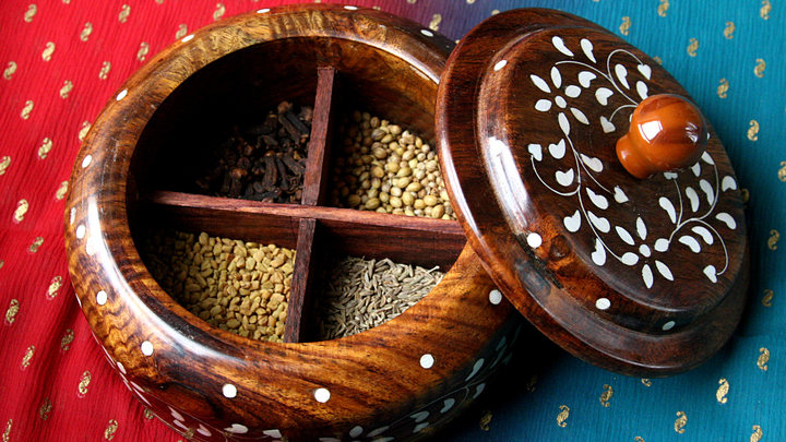 Что надо пить утром вместо кофе: Учёные назвали три простых способа убрать жир на животе