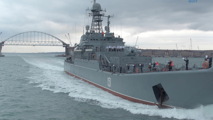 Русские лоцманы не дали украинским военным потонуть в Керченском проливе - генерал в Киеве