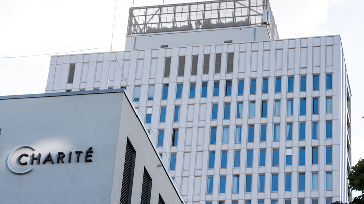 Создатель Новичка Ринк заинтриговал тайной мёртвых президентов: Тоже из этой серии