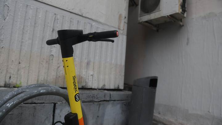 В Сочи определили зоны, где нельзя ездить на электросамокатах