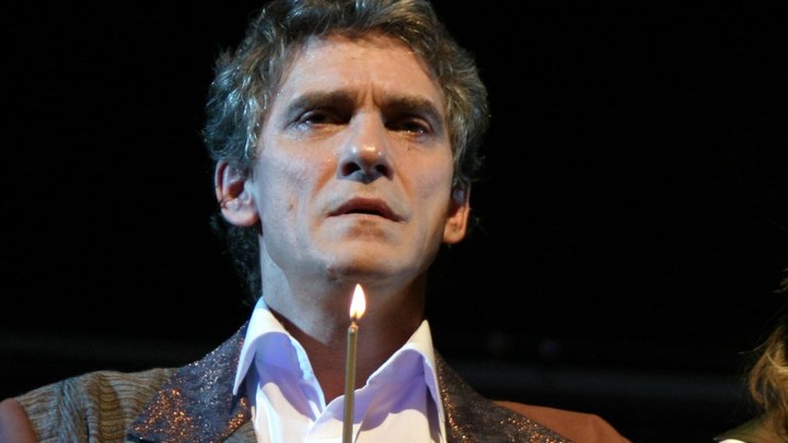 Врач объяснил, почему вакцинация не спасла Гаркалина: Экстремальный вариант