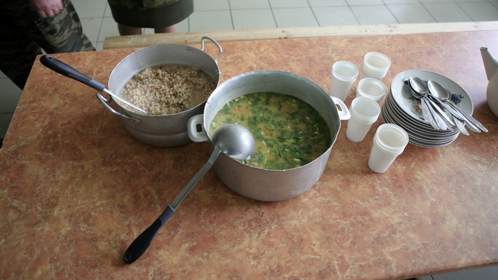 В Ивановской области детей в лагере кормили при +12