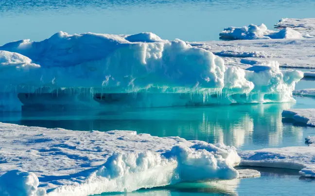 NASA обнаружило секретный военный город подо льдами Гренландии