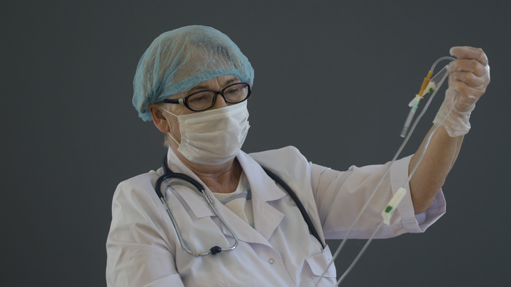 Иди, чёрный ход там: Медики испугались приехавшего из Китая мужчину