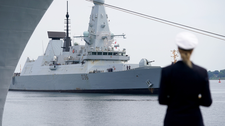 Британские моряки слили ядерные секреты из-за любви к спорту - The Times