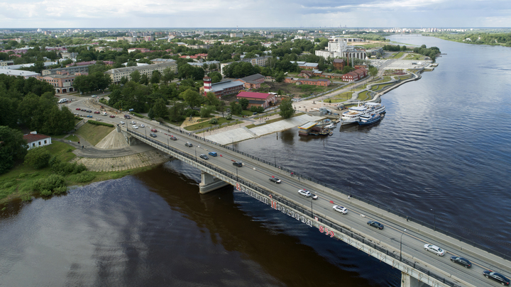 В Москве взвоет сирена. ТВ и радио выйдут в эфир с экстренным сообщением: Внимание всем!