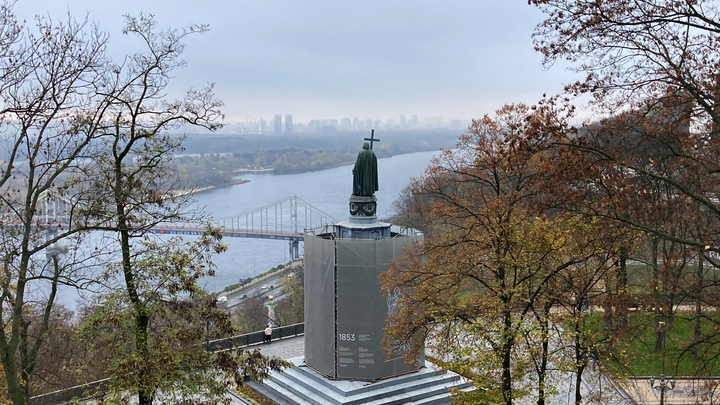 Киев толкают в мышеловку: В намёках на переговоры заподозрили коварство