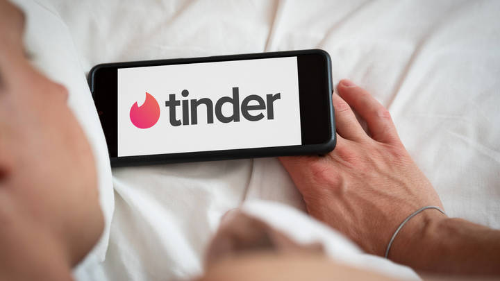 К 30 июня сайт знакомств Tinder окончательно уйдёт из России