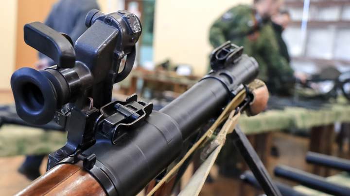 Запорожцам могут позволить хранить оружие по имеющимся документам следующие три года