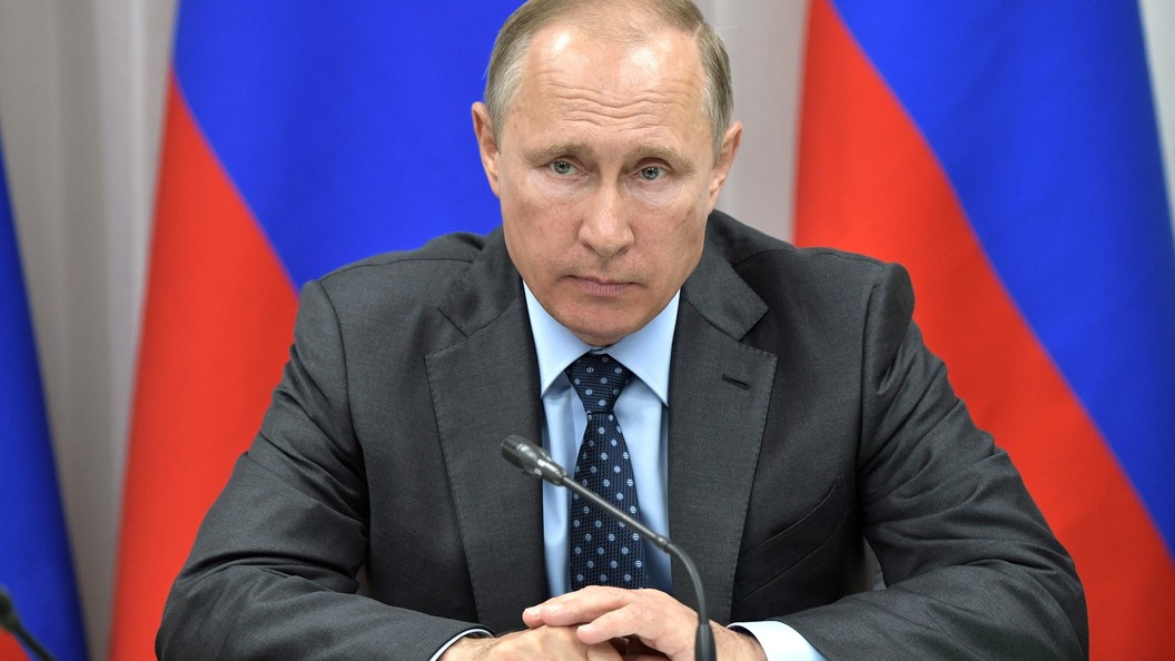 Путин посетил Байкальский заповедник и выпустил мальков омуля Путин посетил Байкальский заповедник и выпустил мальков омуля