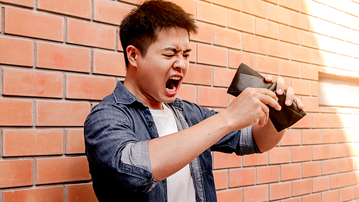 Япония поставила мировой рекорд по госдолгу: США нервно курят в сторонке