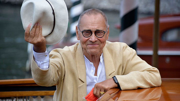 Лишить русских денег: Правильная реакция государства на выпад творческой элиты