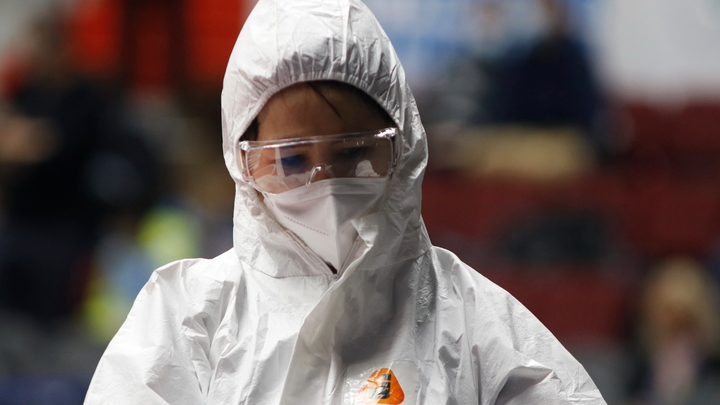 Коронавирус в Санкт-Петербурге на 1 мая: рост COVID и правила получения медпомощи в майские выходные