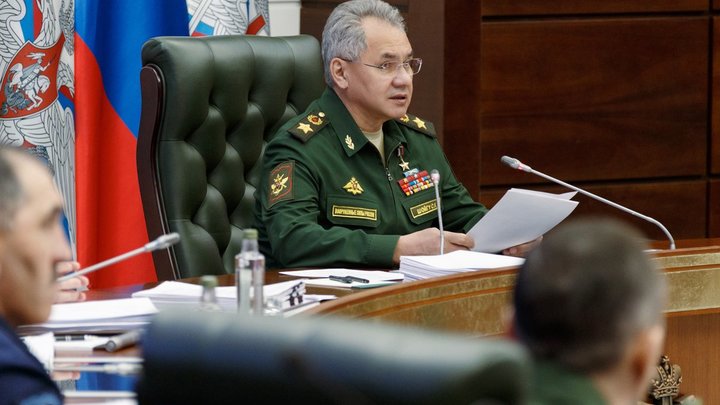 Танков и ТОС станет ещё больше: Шойгу приехал с инспекцией в Омскую область
