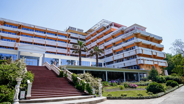 Сочи входит в топ-3 апрельских направлений для отдыха в России