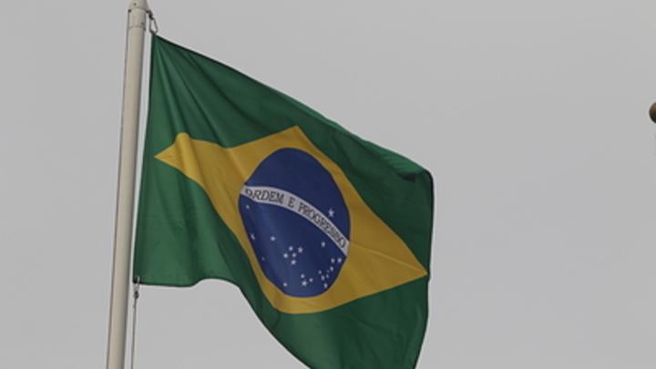 Два друга Путина разыграют президентство один на один в Бразилии