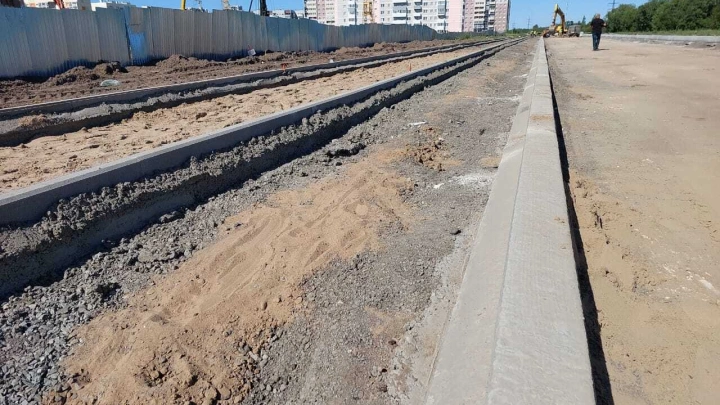 В Архангельске Дмитрий Морев проверил строительство улицы Карпогорской