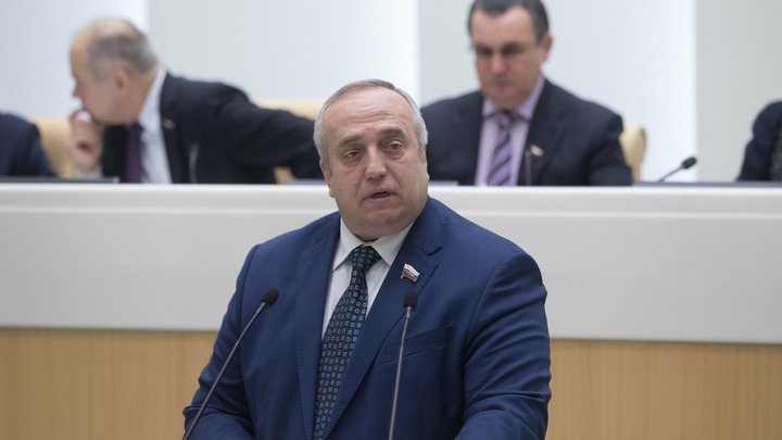 Клинцевич лишился статуса сенатора: Названо имя того, кто займёт его место в Совете Федерации