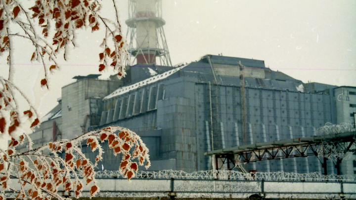 Люди с шариками и гвоздиками гуляли под радиоактивным дождём: 39 лет со дня Чернобыльской аварии