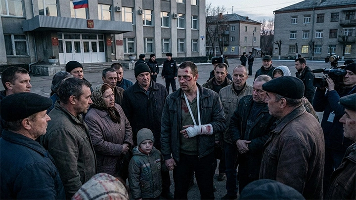 Настоящая власть в таборе. А вы-то кто?: Русский бунт против цыганского беспредела. Бить начали участников СВО