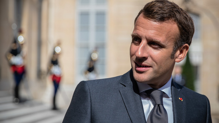 Макрону уже всё ясно с отравлением Навального, в Сенате Франции считают иначе