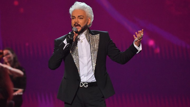 На кресте скакал, не в ту дверь вошёл: Кто спасает Филиппа Киркорова от отмены?