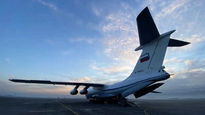 Момент жёсткой посадки Ан-24 в Иркутской области сняли на видео