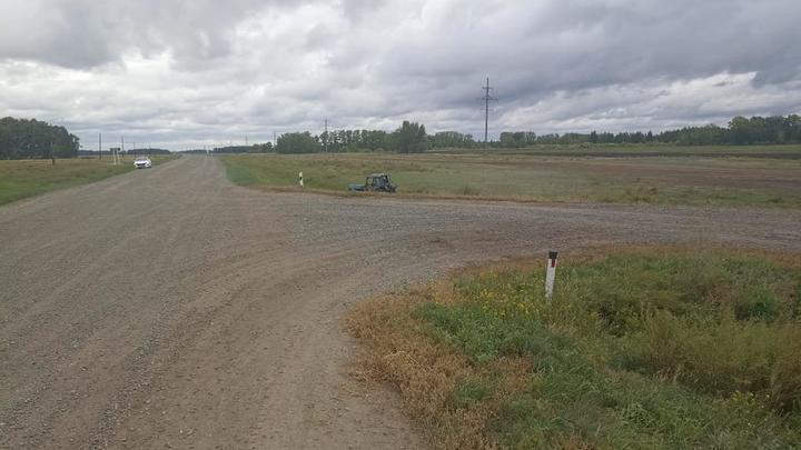 Водитель трактора погиб в ДТП в Новосибирской области