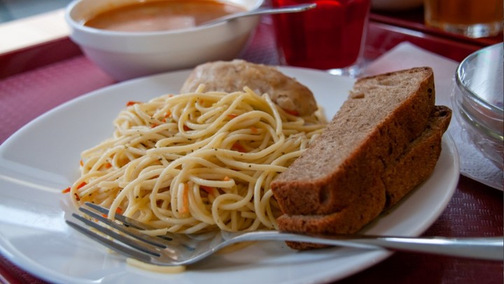 Дело Макфы и макаронных королей: Пристав арестовал 100 триллионов рублей