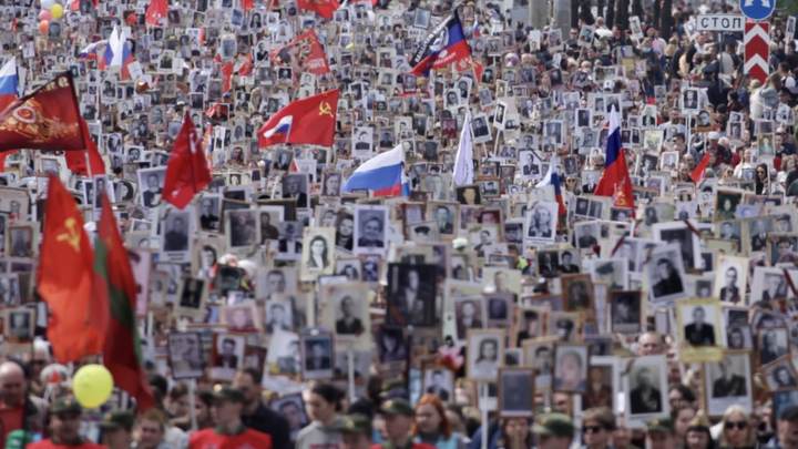 В России отменили шествие Бессмертного полка: как вспомним героев 9 мая 2024 года
