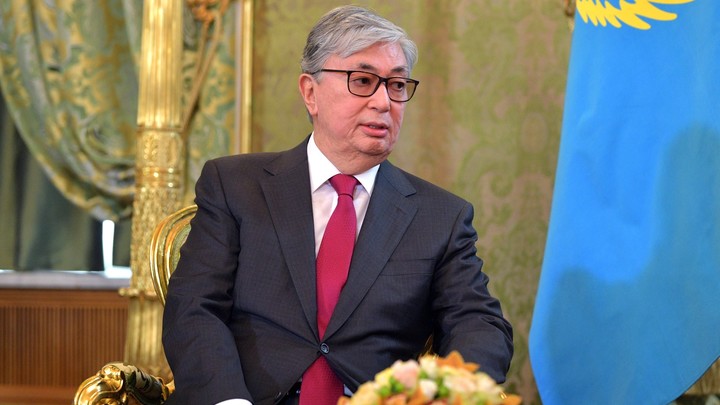 Президенты Узбекистана и Кыргызстана поздравили Токаева с победой на выборах