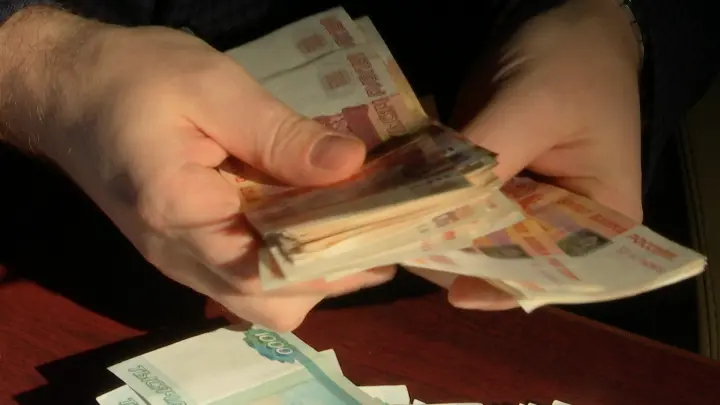 Житель РФ набрал 10 кредитов за неделю и не смог списать долги в суде