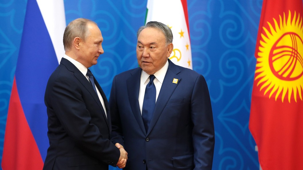 Путин и Назарбаев согласовали график своих контактов Путин и Назарбаев согласовали график своих контактов
