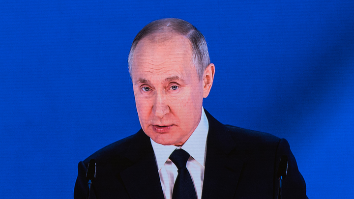 Путин: Мы защищаем родной дом, а цель Запада - безграничная власть