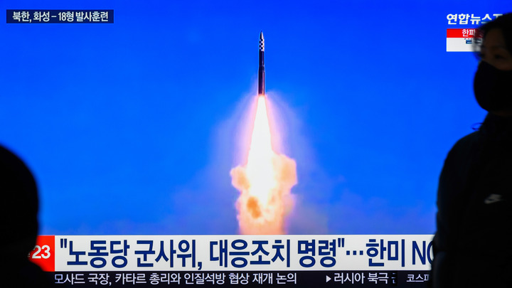 Северная Корея запустила ракету в сторону Японии