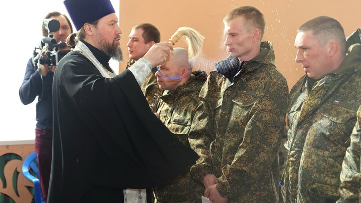 15 добровольцев из Владимирской области отправились на службу в зону СВО