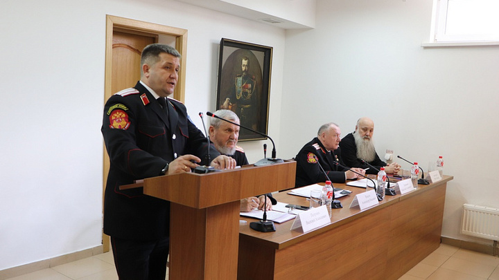 В Краснодаре прошло заседание Совета атаманов Кубанского казачьего войска
