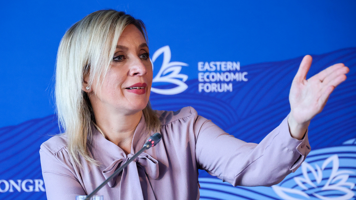 Продать самое-самое: Захарова дала подсказку Байденам, как собрать деньги на помощь Киеву